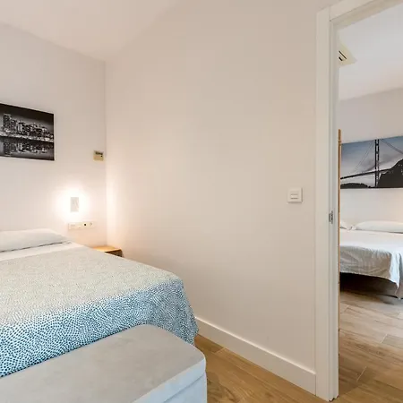 Santa Barbara Suites, Sevilha