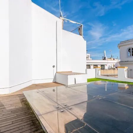 Santa Barbara Suites, * Sevilha