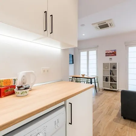 Santa Barbara Suites, * Siviglia