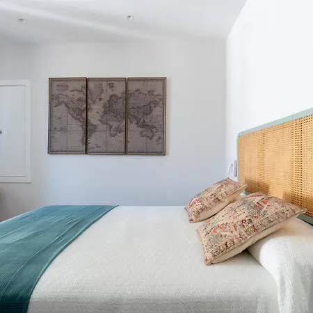 Santa Barbara Suites, Siviglia