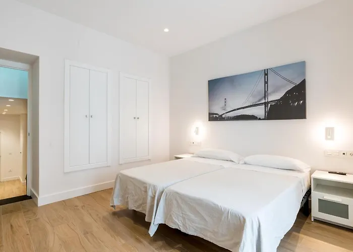 Santa Barbara Suites, 아파트 *