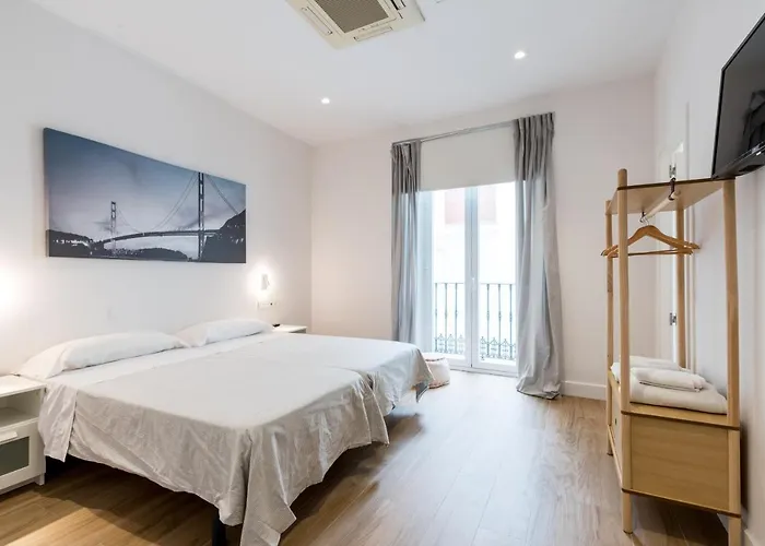 Santa Barbara Suites, 아파트 세비야