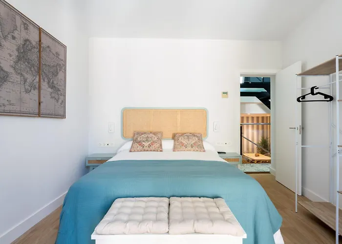 Santa Barbara Suites, 아파트 세비야